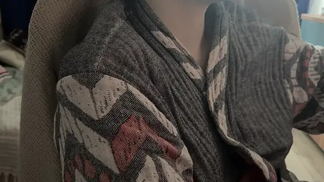 jennetdoll online show from March 15, 2025, 10:24 am