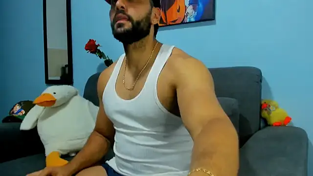 ETHAN ROX online show from January 22, 2025, 7:13 pm