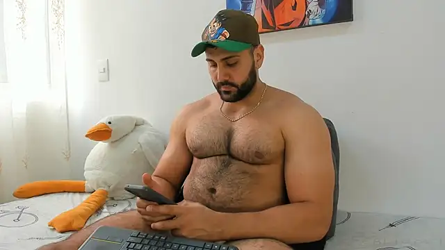 ETHAN ROX online show from November 6, 2025, 7:37 pm