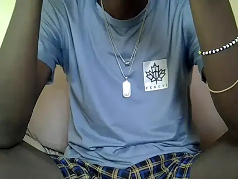 Snapshot of Delicious-D chatting on June 15, 2026, 5:20 am Delicious-D online show from June 15, 2026, 5:20 am