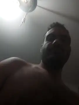 skrigul12 online show from March 31, 2026, 11:49 pm