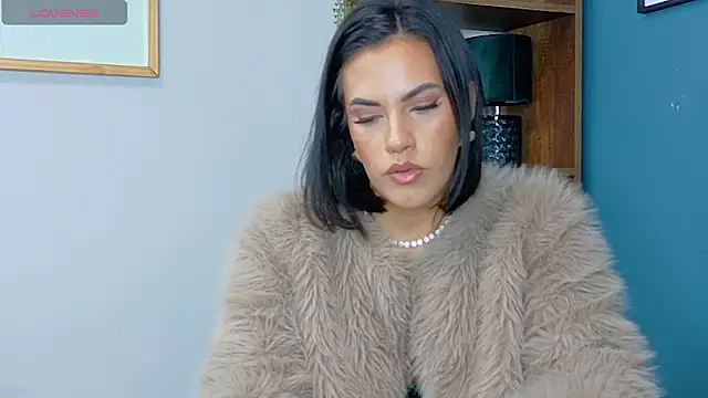 Camille Torres online show from January 13, 2026, 12:43 pm