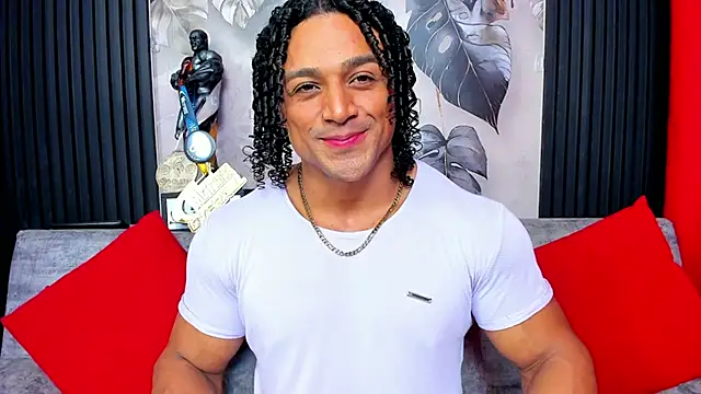 MikeEstevess online show from September 30, 2025, 7:13 am