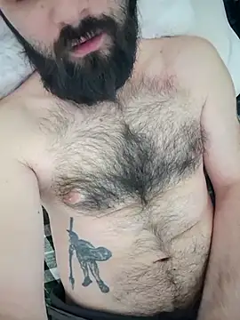 Snapshot of hungandnerdy420 chatting on May 21, 2026, 6:15 pm hungandnerdy420 online show from May 21, 2026, 6:15 pm
