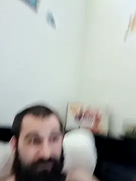 hungandnerdy420 online show from July 9, 2026, 10:14 pm