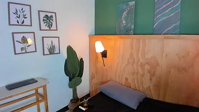 jacob-coper online show from September 10, 2025, 3:17 am