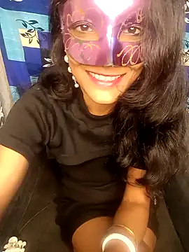 REVA DARLING online show from January 22, 2025, 2:03 pm