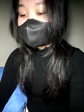 Athena20001 online show from February 20, 2025, 5:29 pm