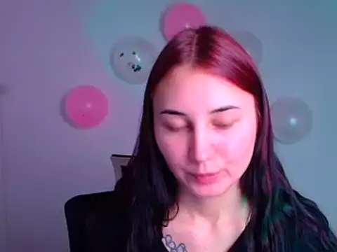 Jennifer Blum online show from February 16, 2025, 9:15 am