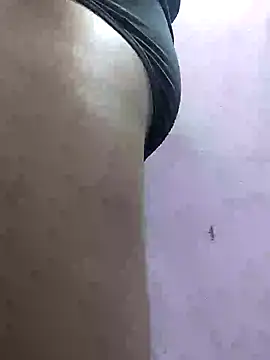 AmnionicDemeanor online show from December 6, 2024, 11:54 am