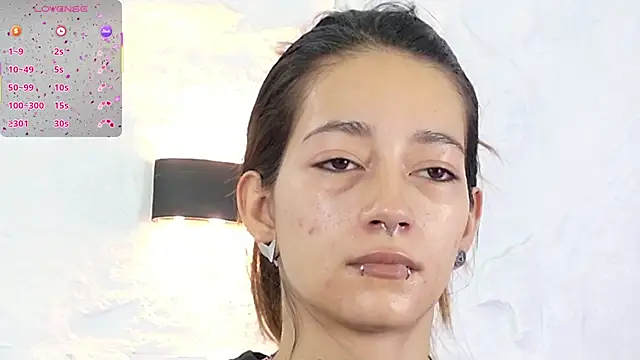 zorravioletta1 online show from October 28, 2025, 12:19 pm