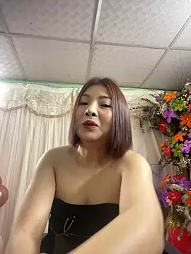 Snapshot of MiMi_0293 chatting on March 3, 2025, 6:37 am MiMi 0293 online show from March 3, 2025, 6:37 am