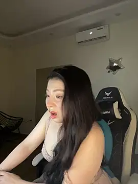 Snapshot of MiMi_0293 chatting on June 13, 2026, 2:04 pm MiMi 0293 online show from June 13, 2026, 2:04 pm
