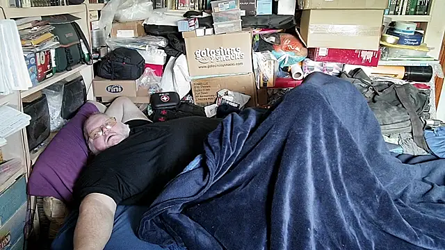 hadeszeuss2 online show from March 26, 2026, 2:44 pm