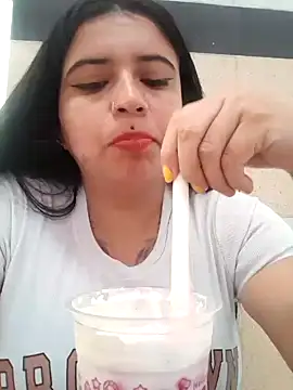 Snapshot of Devilsweet17 chatting on December 11, 2024, 9:23 pm Devilsweet17 online show from December 11, 2024, 9:23 pm