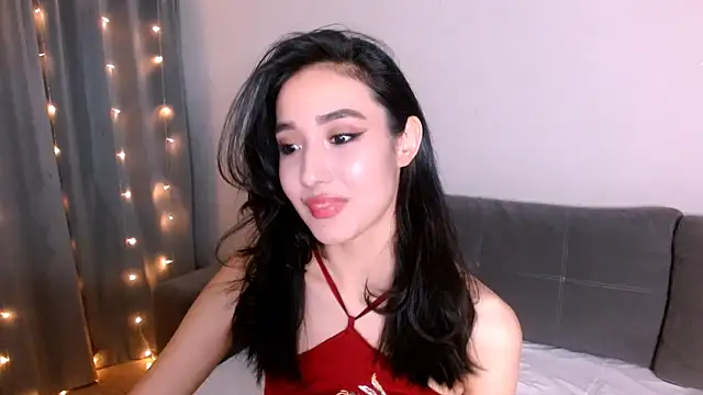 Snapshot of Li_noen chatting on March 7, 2025, 9:48 pm Li noen online show from March 7, 2025, 9:48 pm