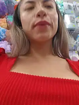 Karen San Miguel online show from March 2, 2025, 8:50 pm