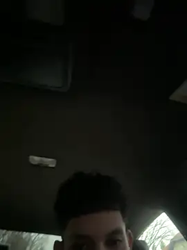 Snapshot of Esauhot chatting on February 16, 2025, 9:48 pm Esauhot online show from February 16, 2025, 9:48 pm