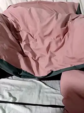 misu09 online show from November 6, 2025, 2:07 pm