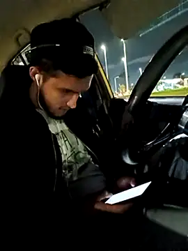 Snapshot of mosmar_20 chatting on December 24, 2024, 4:11 am mosmar 20 online show from December 24, 2024, 4:11 am