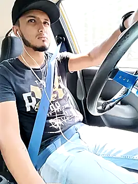 Snapshot of mosmar_20 chatting on January 17, 2025, 6:12 pm mosmar 20 online show from January 17, 2025, 6:12 pm