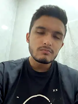 Snapshot of mosmar_20 chatting on October 31, 2025, 8:21 pm mosmar 20 online show from October 31, 2025, 8:21 pm