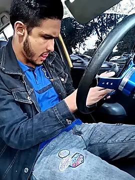 Snapshot of mosmar_20 chatting on November 8, 2025, 10:19 pm mosmar 20 online show from November 8, 2025, 10:19 pm