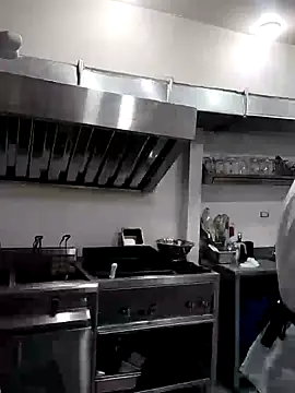 MrShaggy online show from January 8, 2025, 1:53 am