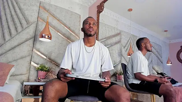 Snapshot of JamesParck chatting on March 20, 2025, 3:36 pm JamesParck online show from March 20, 2025, 3:36 pm