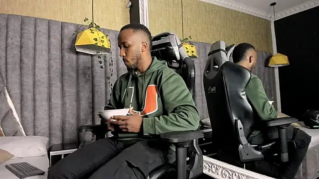 JamesParck online show from March 26, 2026, 11:54 pm