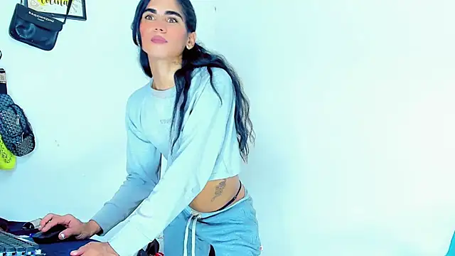 hannabigdirty online show from December 19, 2024, 4:35 pm