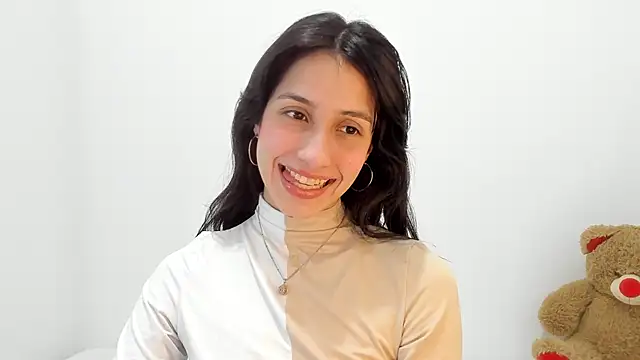 Snapshot of ericbana__ chatting on February 7, 2025, 3:45 am ericbana online show from February 7, 2025, 3:45 am