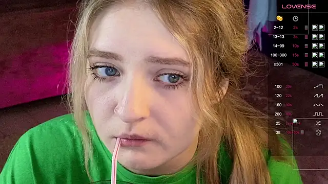 Snapshot of Diana_mysteryx chatting on March 21, 2025, 1:56 am Diana mysteryx online show from March 21, 2025, 1:56 am