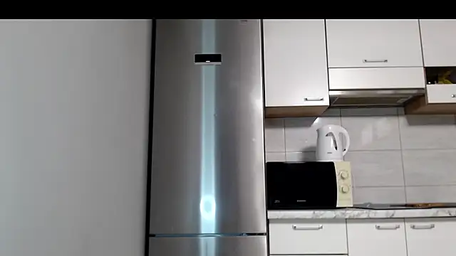 Snapshot of SierraSky_ chatting on April 27, 2026, 5:11 pm SierraSky online show from April 27, 2026, 5:11 pm