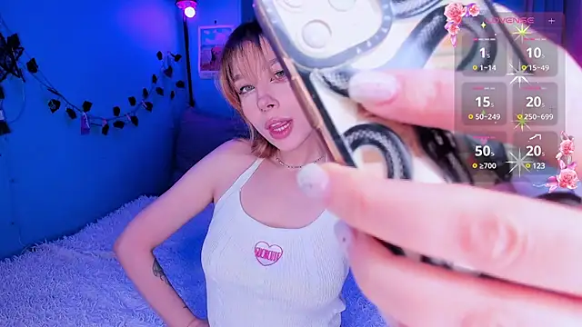 Snapshot of tenderdreams chatting on February 21, 2025, 9:54 pm tenderdreams online show from February 21, 2025, 9:54 pm