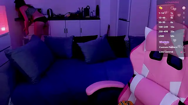 Snapshot of tenderdreams chatting on November 25, 2025, 6:41 pm tenderdreams online show from November 25, 2025, 6:41 pm