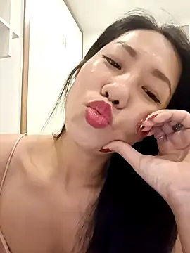 Snapshot of Sugar2k5 chatting on February 6, 2025, 1:32 pm Sugar2k5 online show from February 6, 2025, 1:32 pm