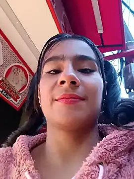 Leslly  online show from September 26, 2025, 11:03 am