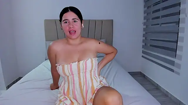 Natasha-28 online show from February 14, 2026, 2:19 am