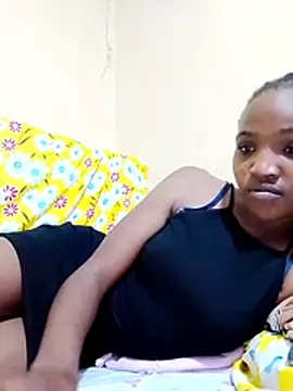 Snapshot of pretty_cool chatting on November 3, 2025, 6:31 pm pretty cool online show from November 3, 2025, 6:31 pm