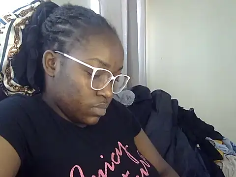 Sexy racy rebel  online show from March 5, 2026, 1:29 pm