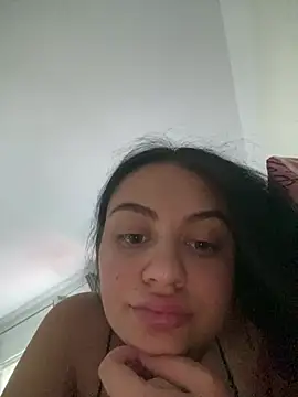 ayshalove online show from June 24, 2026, 5:23 pm