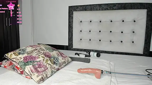 Snapshot of SelenaGmez chatting on January 21, 2025, 10:08 am SelenaGmez online show from January 21, 2025, 10:08 am