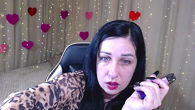 JillStevens online show from April 8, 2026, 12:21 am