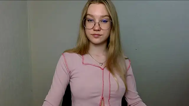cindi hot online show from June 19, 2026, 2:32 pm