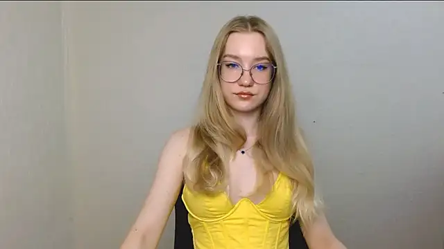 cindi hot online show from July 18, 2026, 10:41 am
