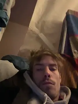 Snapshot of KidoXVII chatting on November 26, 2025, 4:41 pm KidoXVII online show from November 26, 2025, 4:41 pm