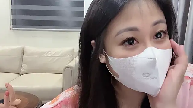 Bamboo Swetie online show from February 25, 2026, 3:32 pm