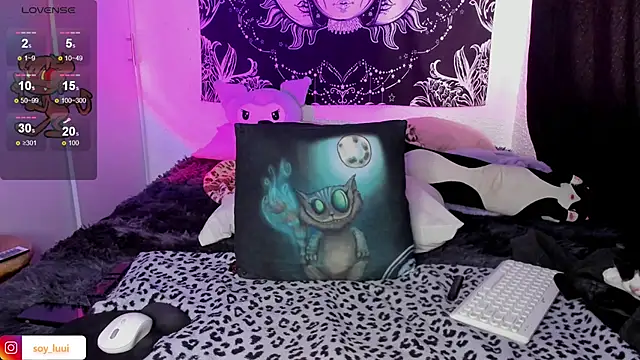 Snapshot of soy_lui_ chatting on March 11, 2025, 8:53 pm soy lui online show from March 11, 2025, 8:53 pm