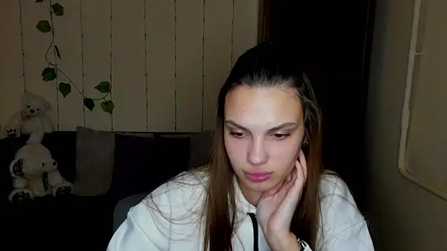 Aminakisuliawolf online show from December 10, 2024, 11:00 am